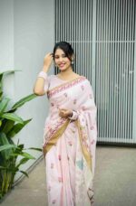 1050 টাকায় পাকিস্তানি ইন্সপায়ারড সিল্ক শাড়ি - Image 3